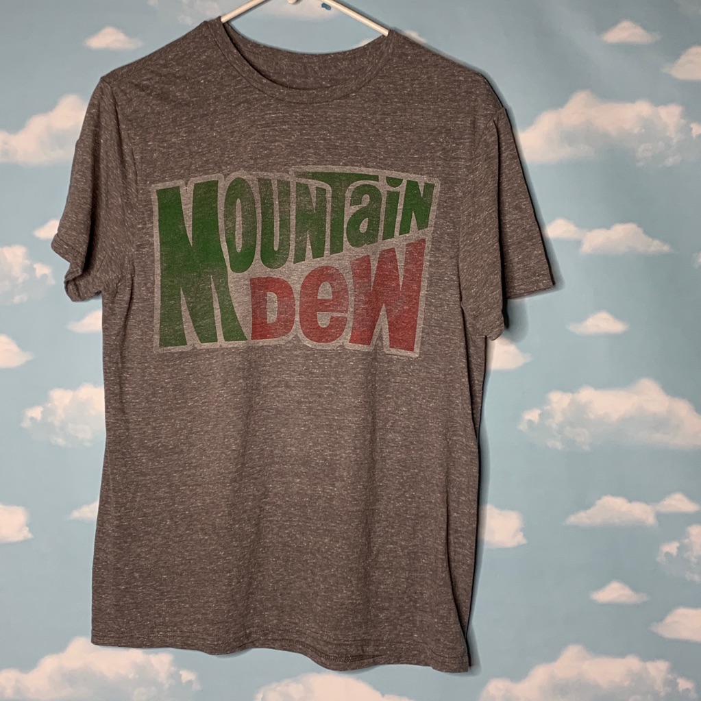 Mountain Dew Gray T-Shirt Size Medium